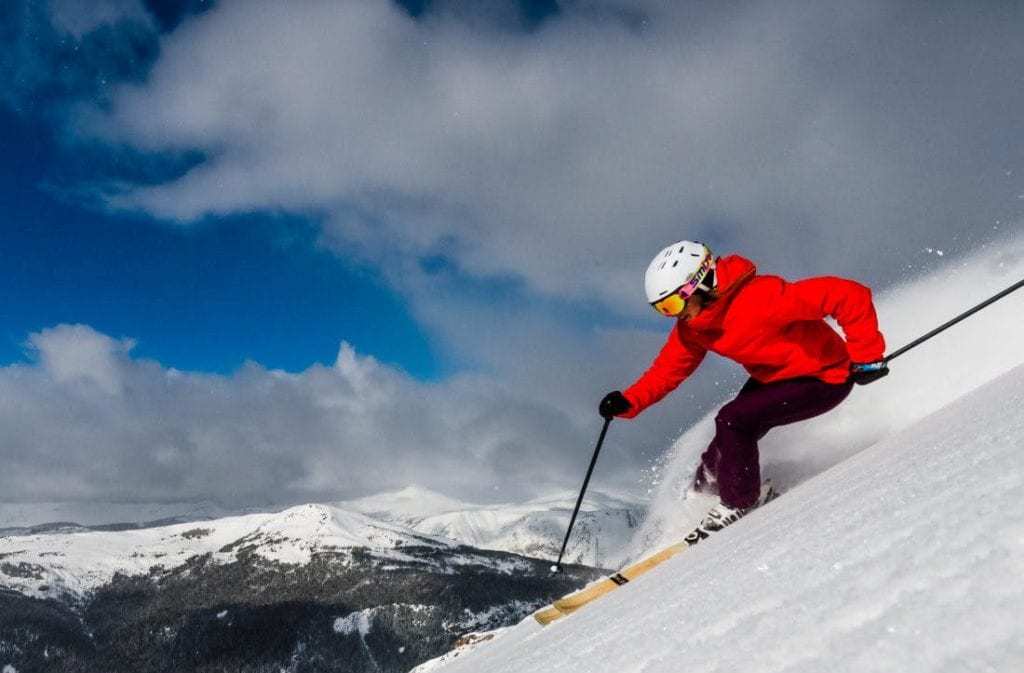 Destination Snow Powered by Discover Canada Tours